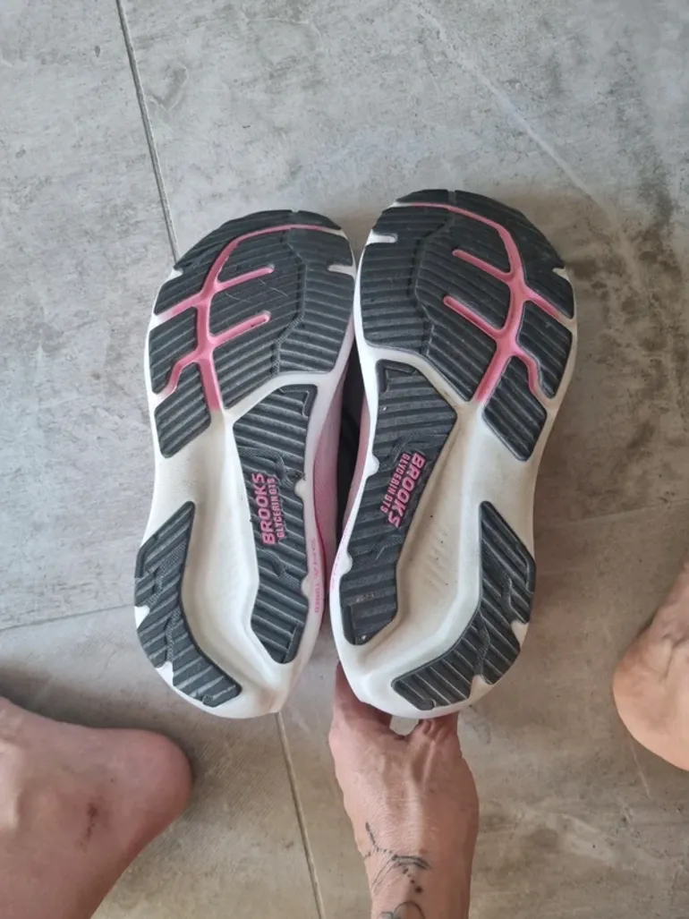 Used Brooks Glycerin 23 GTS bike — image 4 of 9