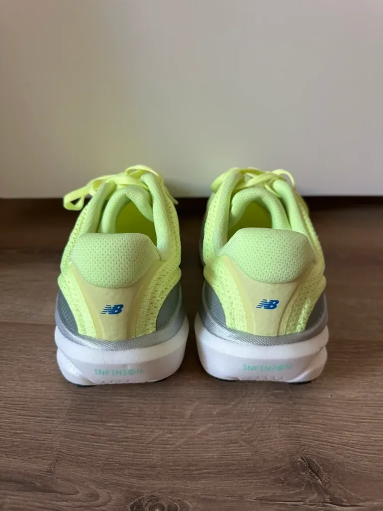 Used New Balance 1080 bike — image 6 of 8