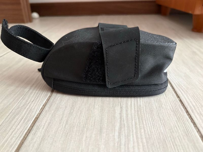 Used AGU Essential Saddle Bag Cycling Accessories