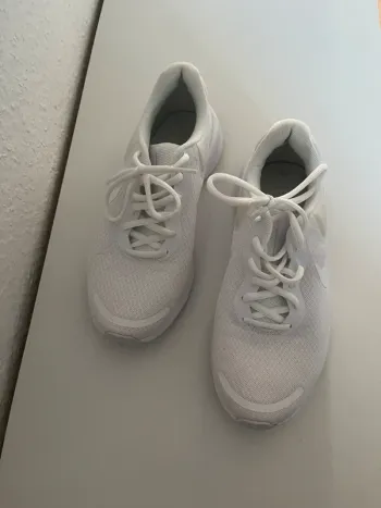 Used Nike Schuhe bike — image 2 of 4