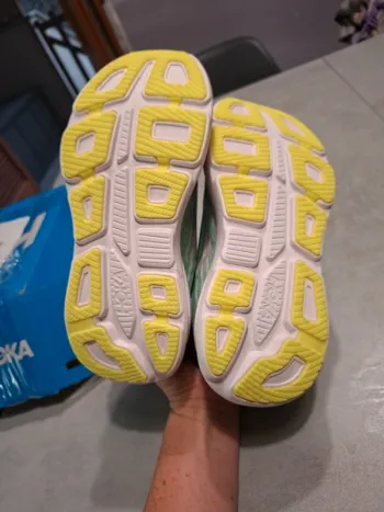 Tweedehands Hoka Bondi 9 bike — afbeelding 6 van 8