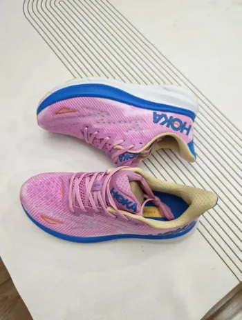 Hoka Pink running shoes size 38 Running Shoes d'occasion