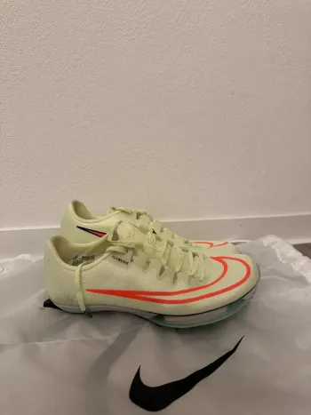 Used Nike Air Zoom Maxfly bike — image 4 of 5