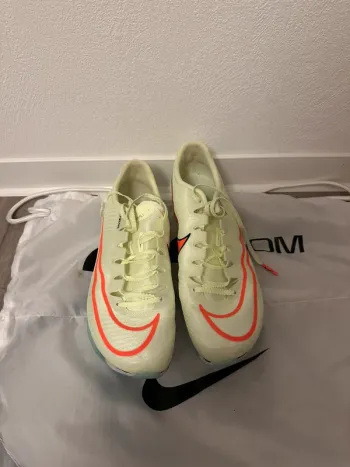 Used Nike Air Zoom Maxfly bike — image 2 of 5