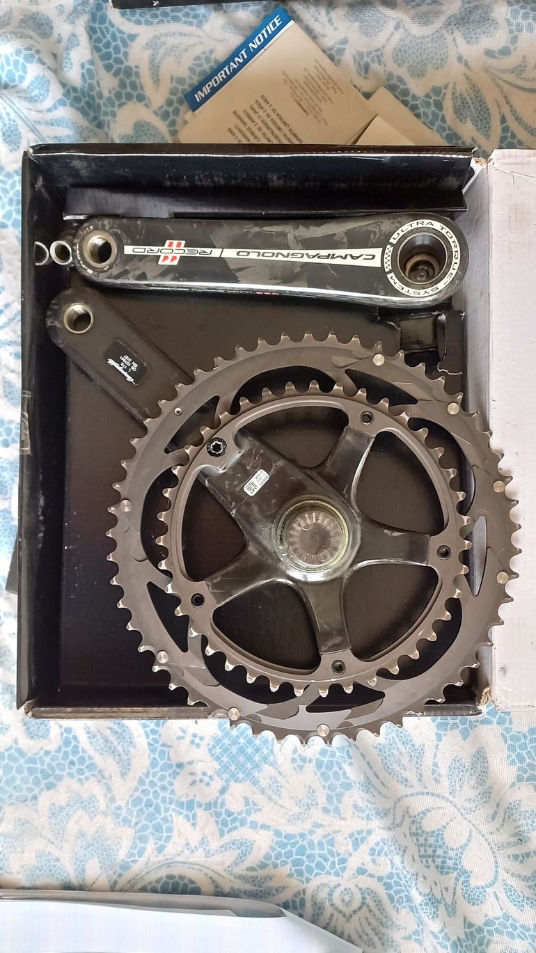 Used Campagnolo Record Ultra Torque 11v bike — image 2 of 2