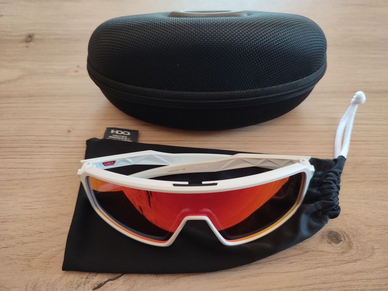 Brugt Oakley Sutro 2023 bike — billede 2 af 2
