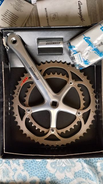 Campagnolo Record Crankset Drivetrain & Pedals usato