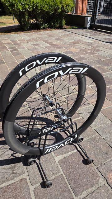 Used Roval Rapide CLX Team Wheelset 2024 bike — image 3 of 9