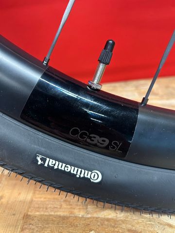 Used Bmc CG39 SL Wheels 2026 bike — image 3 of 7