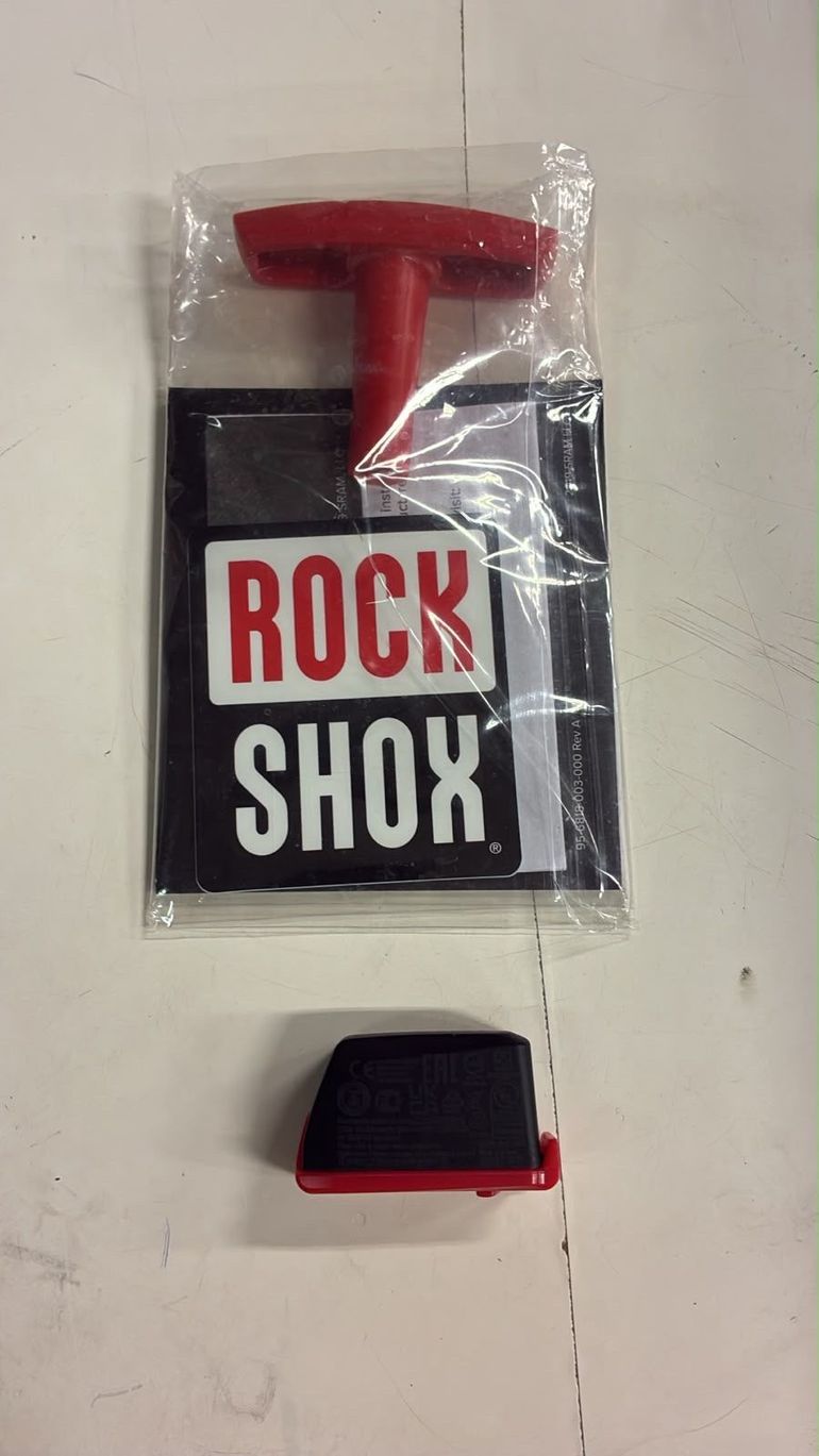Brugt RockShox Reverb AXS bike — billede 4 af 4