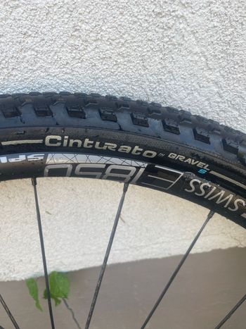 Used Dt Swiss E1850 2025 bike — image 3 of 7