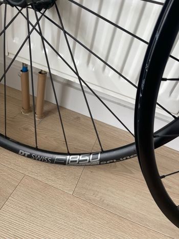 Used Dt Swiss E1850 2025 bike — image 2 of 2