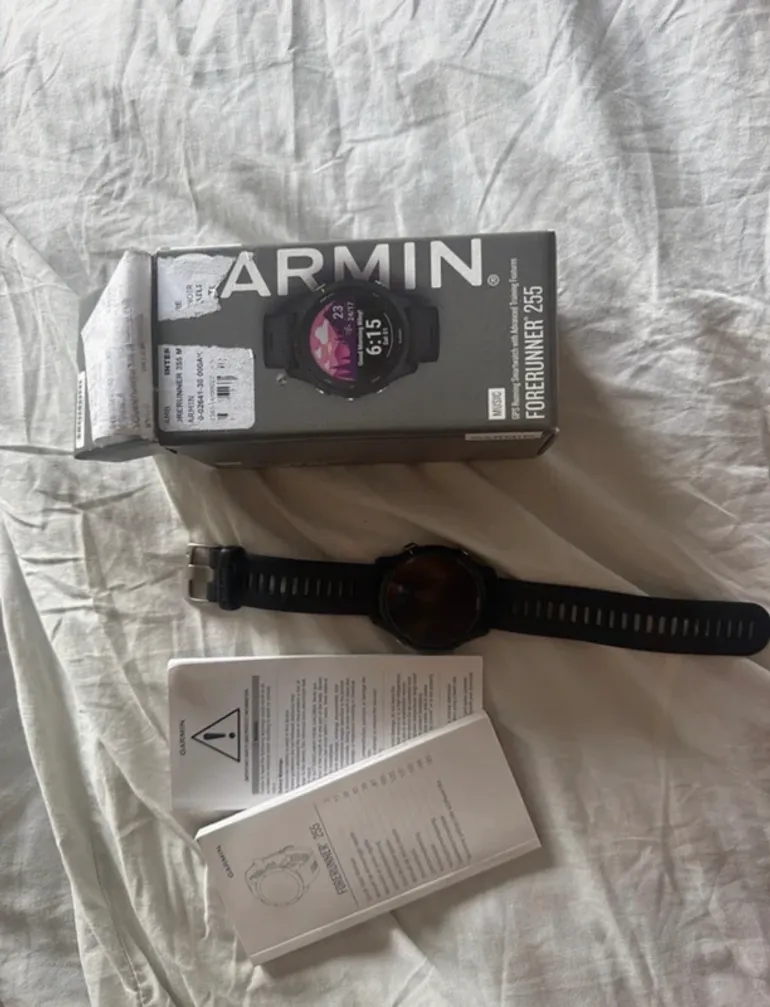 Garmin Forerunner 255 Music bike d'occasion — image 3 sur 6