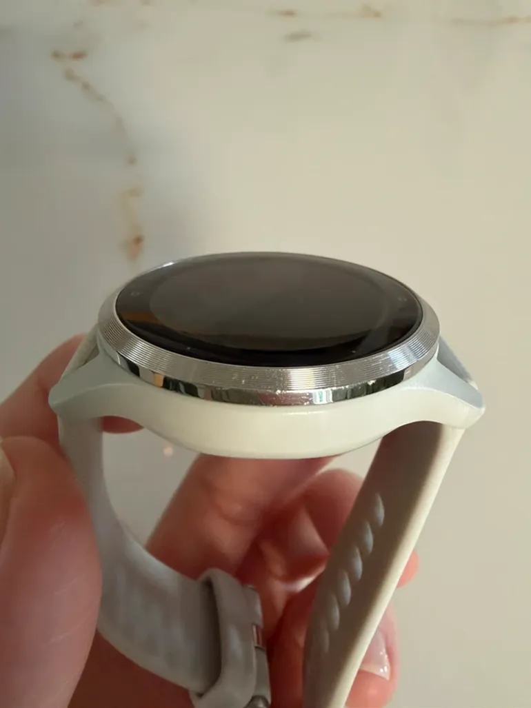 Used Garmin Venu 2s bike — image 5 of 7