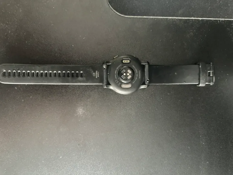 Used Garmin Venu 2 bike — image 7 of 11