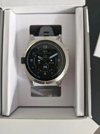 Used Garmin Montre connectée Electronics