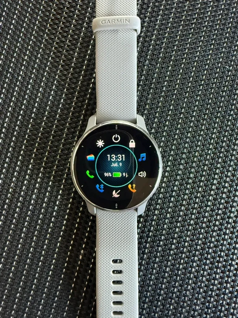 Used Garmin Venu 2 Plus bike — image 3 of 6