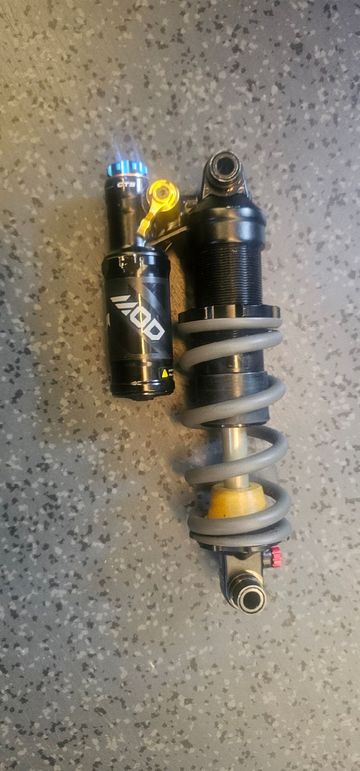 Gebrauchtes Formula Mod Coil Shock 210×55 2025 bike — Bild 1 von 2
