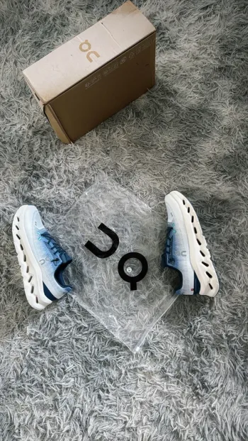 Tweedehands On Running Cloud Running Shoes