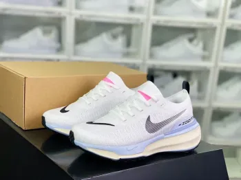 Używany Nike ZoomX Invincible Run Flyknit Running Shoes