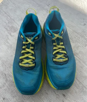 Used Hoka Chaussures 41 EU bike — image 2 of 5