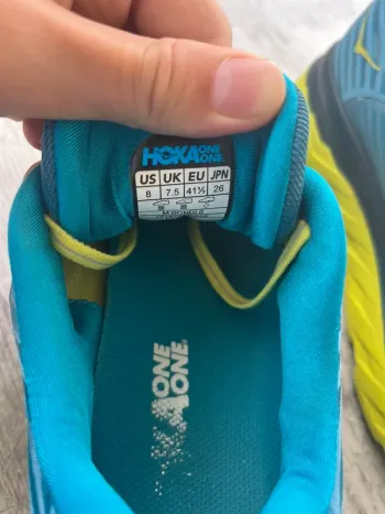 Used Hoka Chaussures 41 EU bike — image 3 of 5