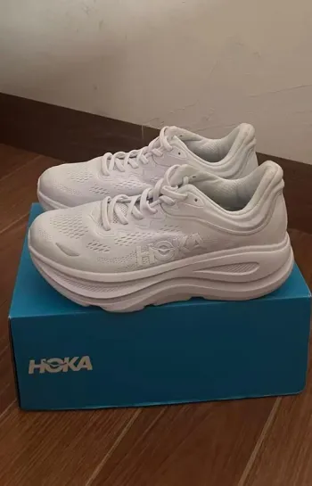 Used Hoka Shoes size 42 Running Shoes