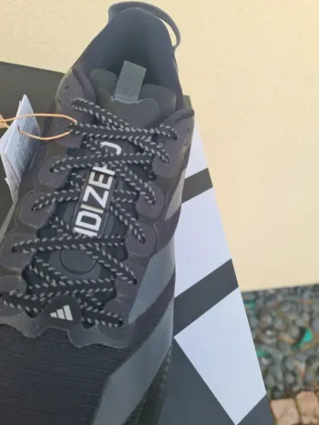 Used Adidas Adizero evo sl ATR bike — image 5 of 14