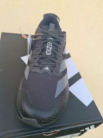 Used Adidas Adizero evo sl ATR bike — image 6 of 14