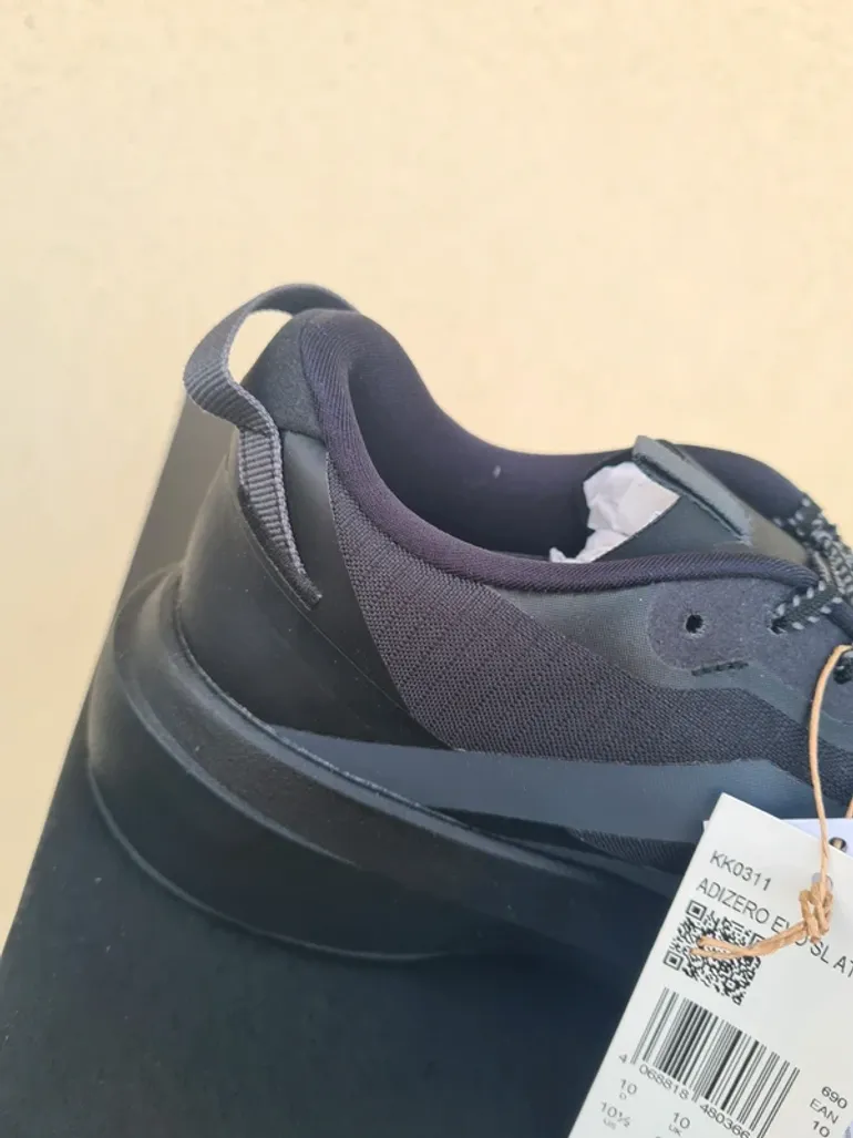 Used Adidas Adizero evo sl ATR bike — image 8 of 14
