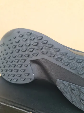 Used Adidas Adizero evo sl ATR bike — image 11 of 14