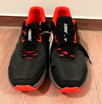 Tweedehands Orange Terrex Running Shoes
