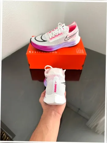 Used White Nike ZoomX Streakfly bike — image 5 of 10