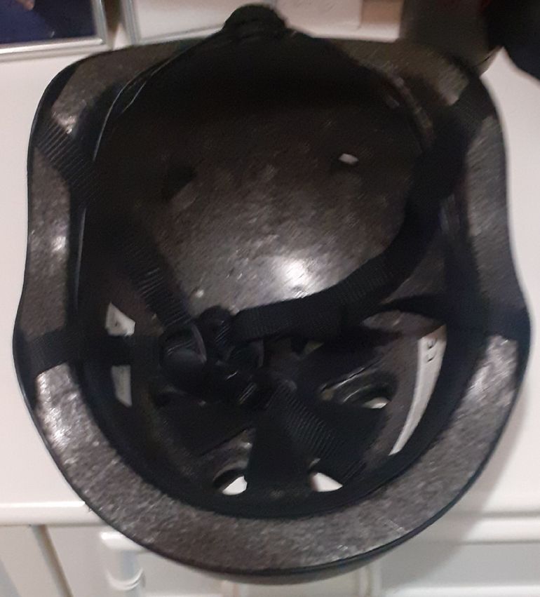 Used Decathlon Helmet bike — image 6 of 6