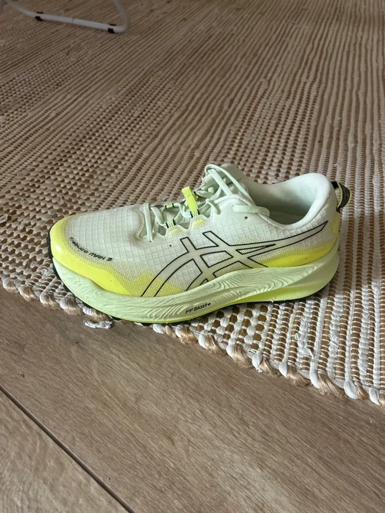 Used Asics Trabuco Max bike — image 2 of 6
