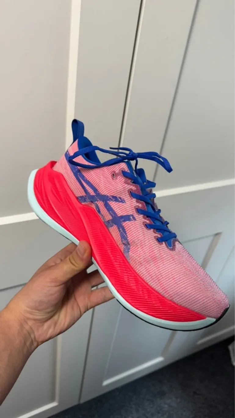 Asics Superblast bike usato — immagine 5 di 5