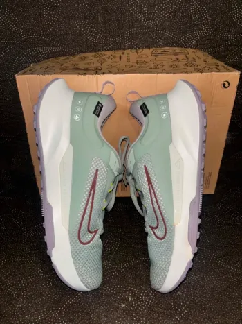 Used 100% Juniper Trail 2 GTX Running Shoes