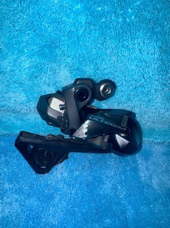Shimano Ultegra RD-R8150 Di2 Drivetrain & Pedals d'occasion
