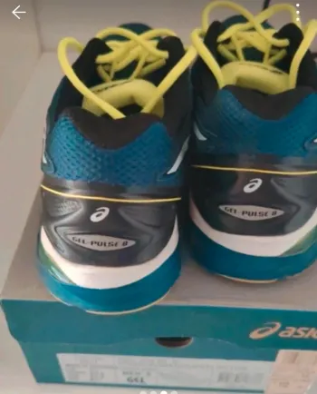 Used Asics Shoes 43.5 bike — image 3 of 4
