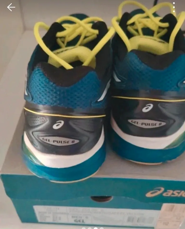 Used Asics Shoes 43.5 bike — image 3 of 4