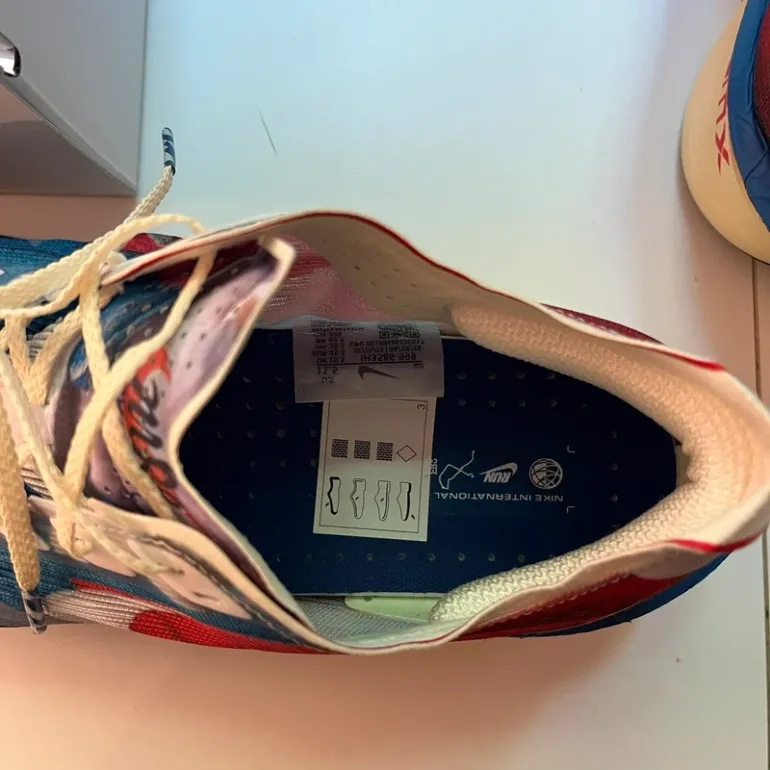 Used Nike Vaporfly 4 Next% bike — image 4 of 7