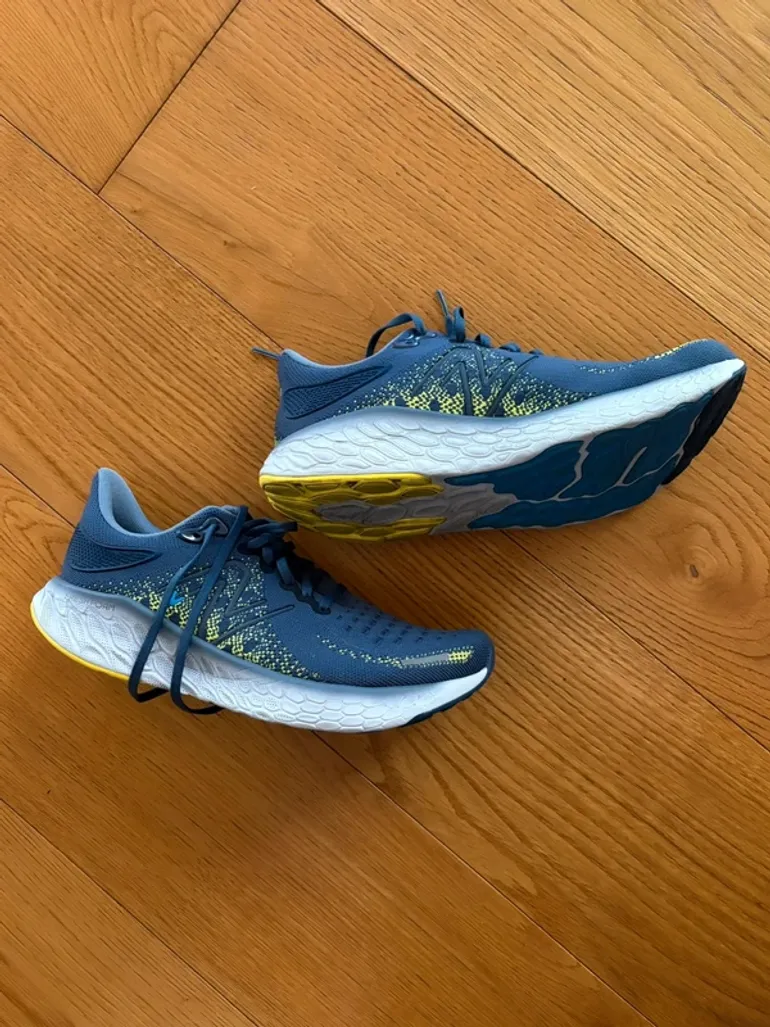 New Balance 1080 V12 bike d'occasion — image 2 sur 6