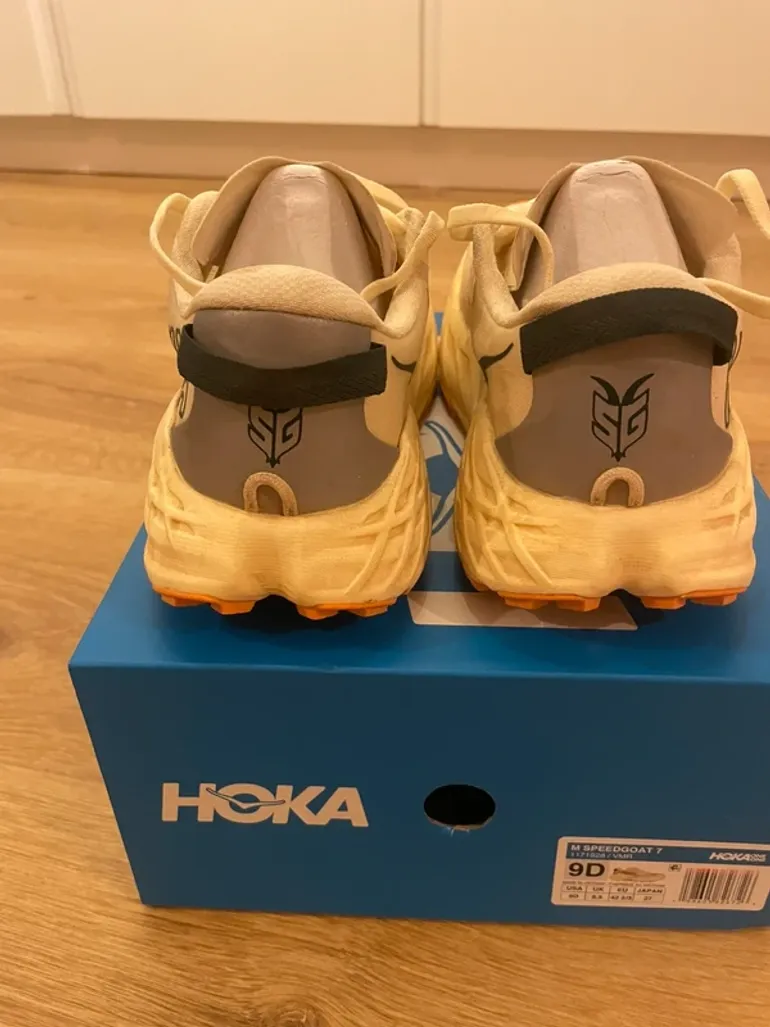 Used Hoka Speedgoat 7 bike — image 5 of 7