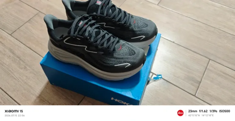 Hoka Clifton bike d'occasion — image 3 sur 7