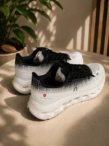 On Running Tilt Running Shoes d'occasion