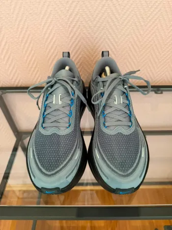 Gebrauchtes Nike Vomero Plus Running Shoes