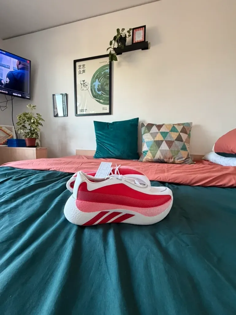Adidas Hyperboost bike d'occasion — image 2 sur 5