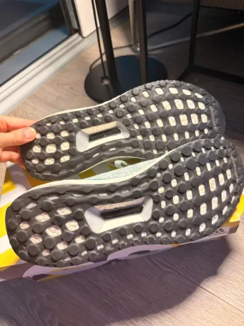 Adidas Ultra Boost Uncaged bike d'occasion — image 5 sur 6