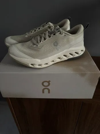 On Running Cloudsurfer Running Shoes d'occasion