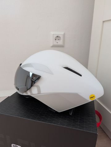 Brugt Giro Aerohead MIPS Helmet bike — billede 3 af 7